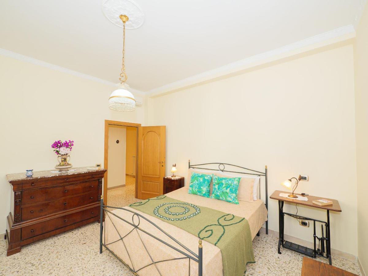 Aranci Apt 67 - Sorrento Centre And Vesuvius View Kültér fotó