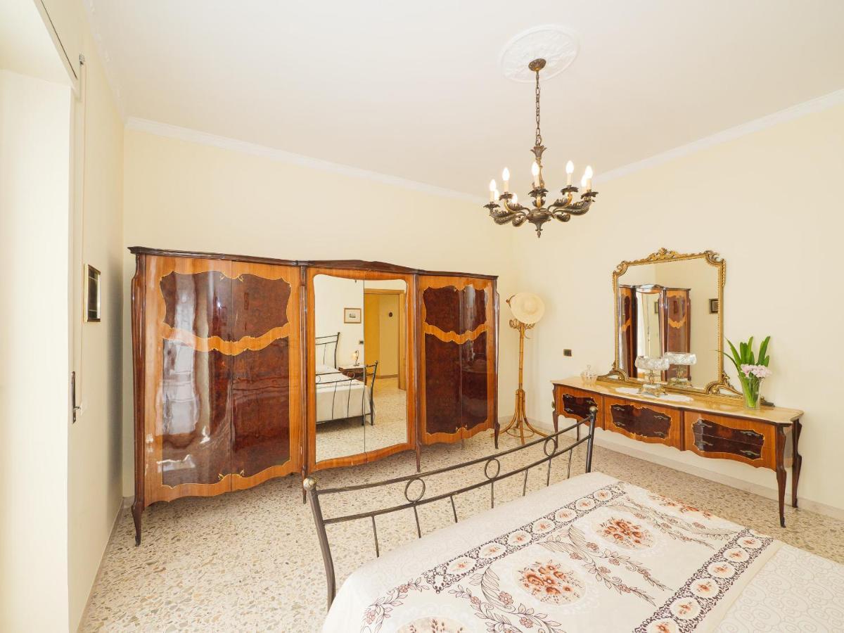 Aranci Apt 67 - Sorrento Centre And Vesuvius View Kültér fotó