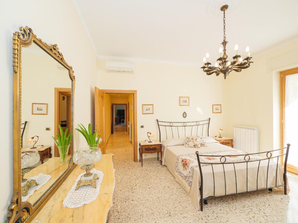 Aranci Apt 67 - Sorrento Centre And Vesuvius View Kültér fotó